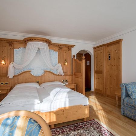 Hotel Chalet All'Imperatore Madonna Exterior foto
